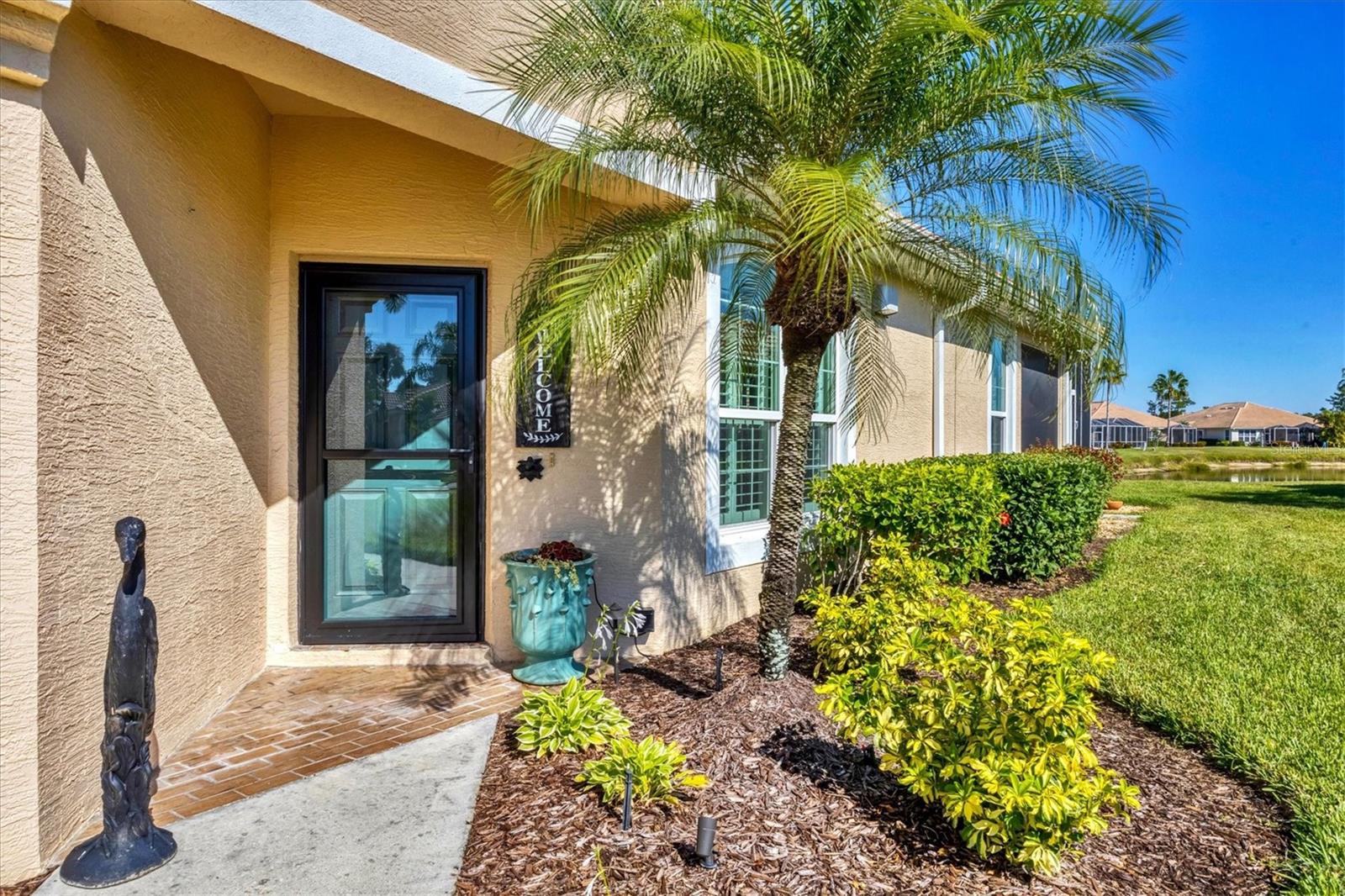 4820 WHISPERING OAKS DRIVE
