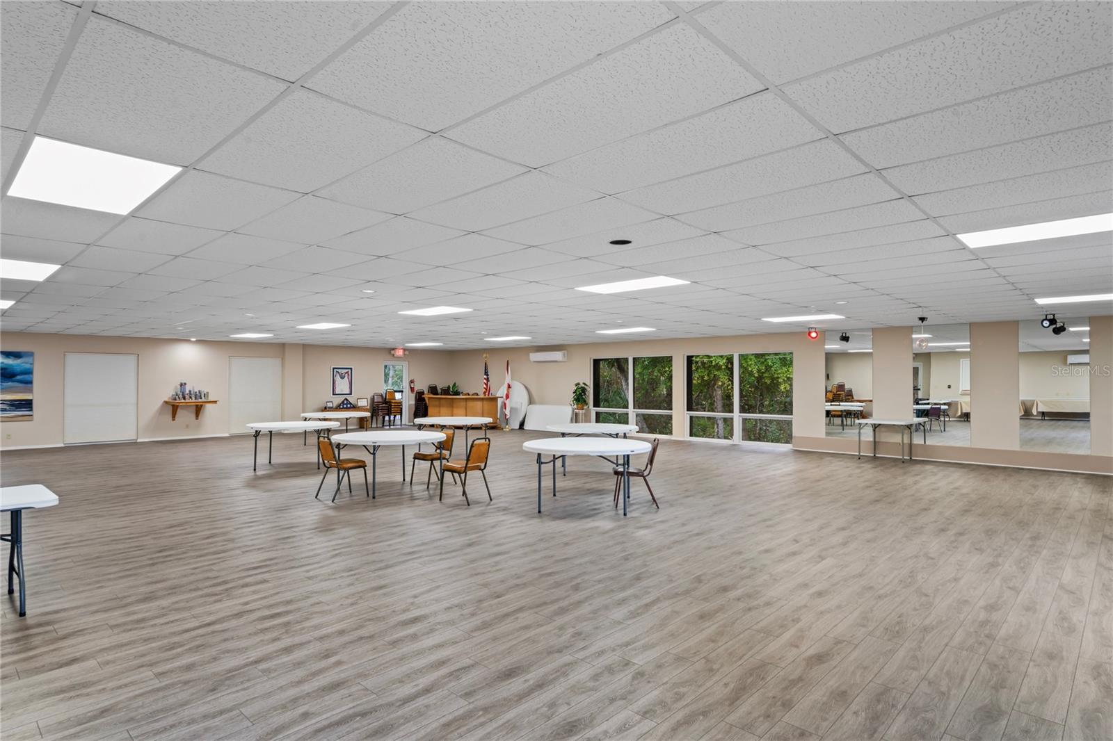 WOODS AT ANDERSON PARK - Residential