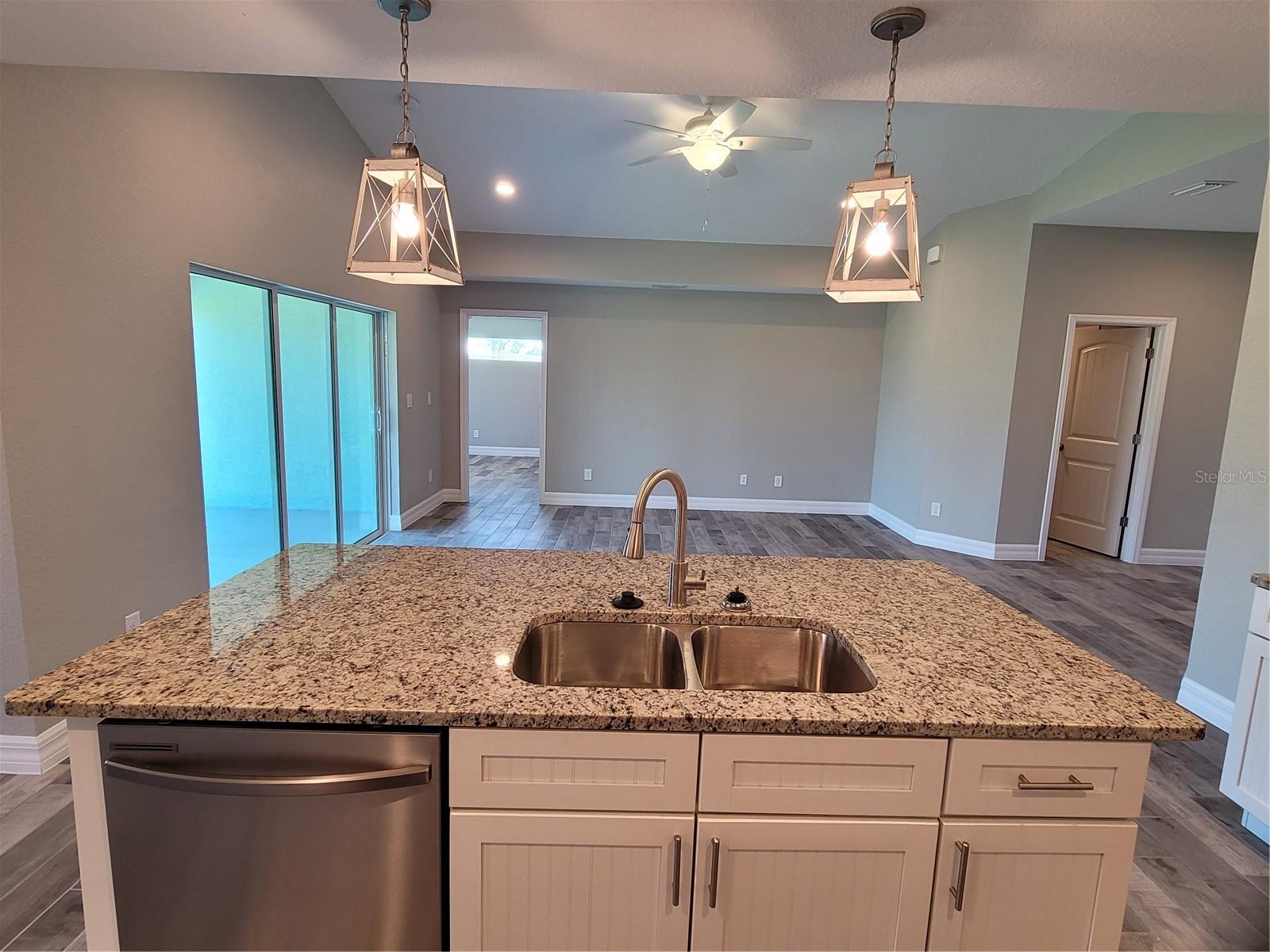 ROTONDA SANDS - Residential Lease