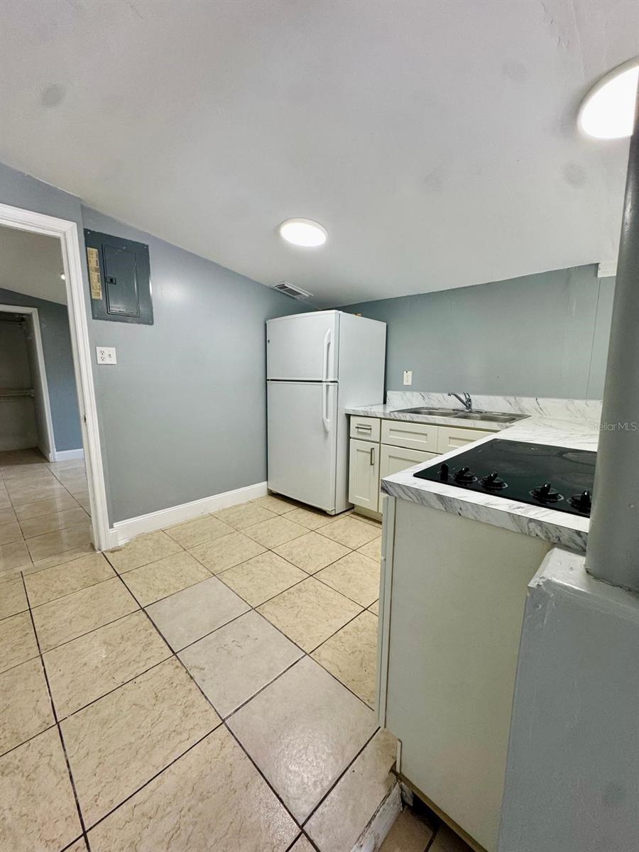 EAST ORLANDO - Residential Lease