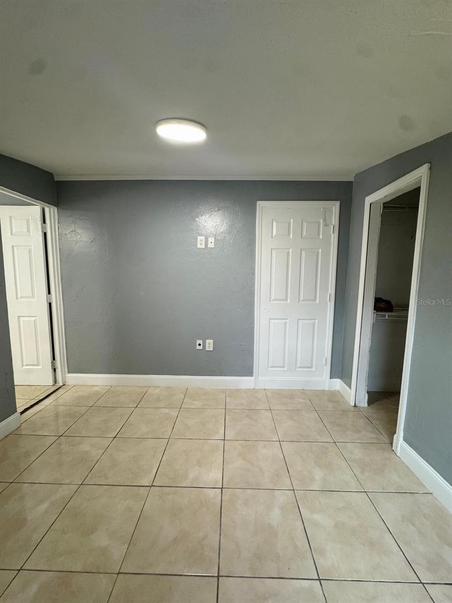 EAST ORLANDO - Residential Lease