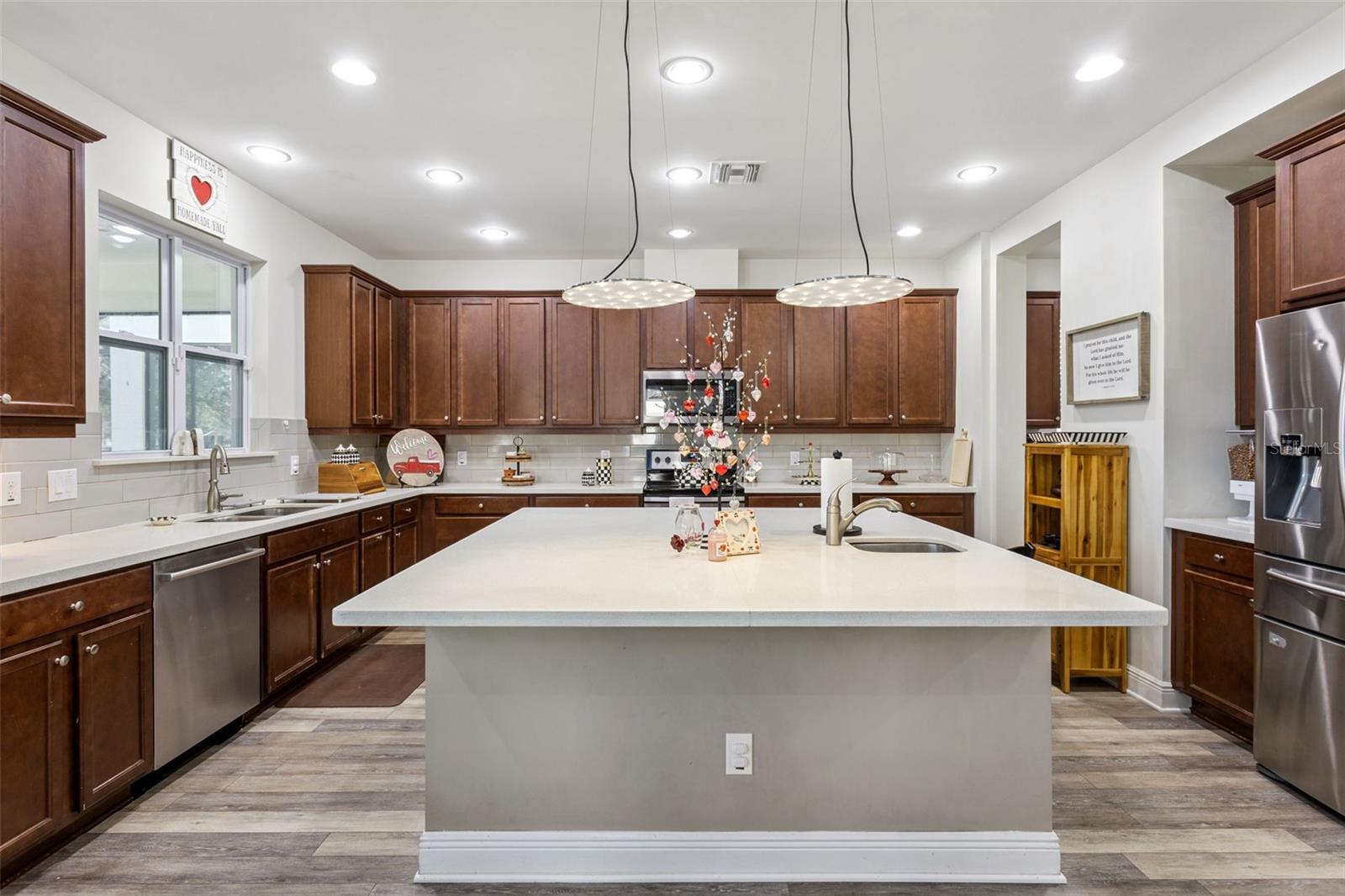 ASHLIN PARK PH 1 - Residential