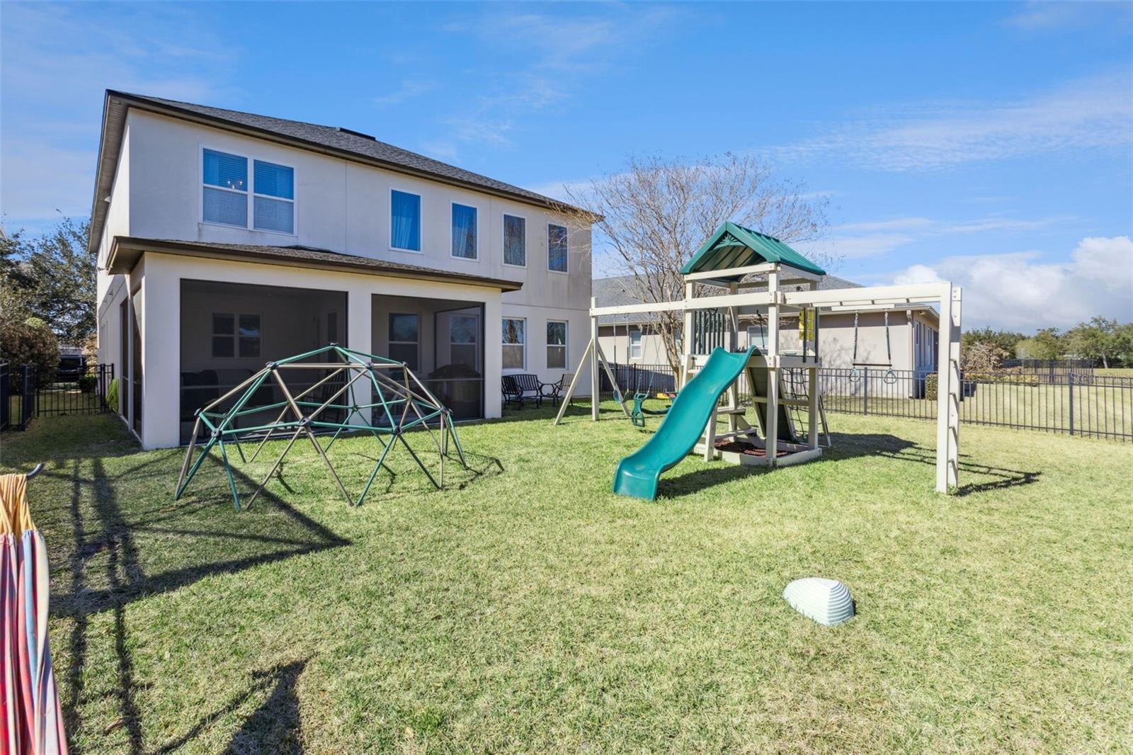 ASHLIN PARK PH 1 - Residential