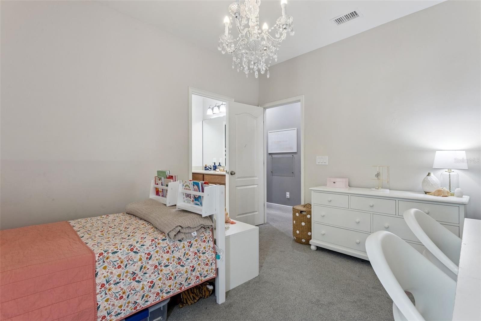 ASHLIN PARK PH 1 - Residential