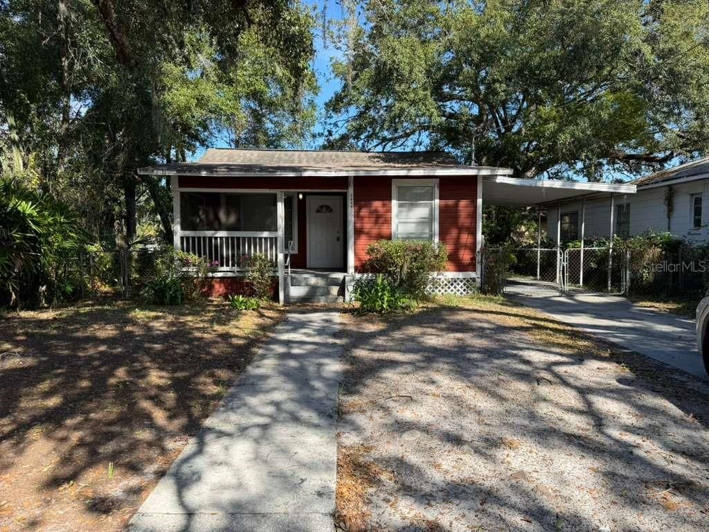 Photo of 3404 E 33rd Avenue, Tampa, FL 33610 (MLS # L4958834)