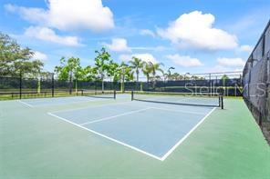 VILLAGEWALK - Residential