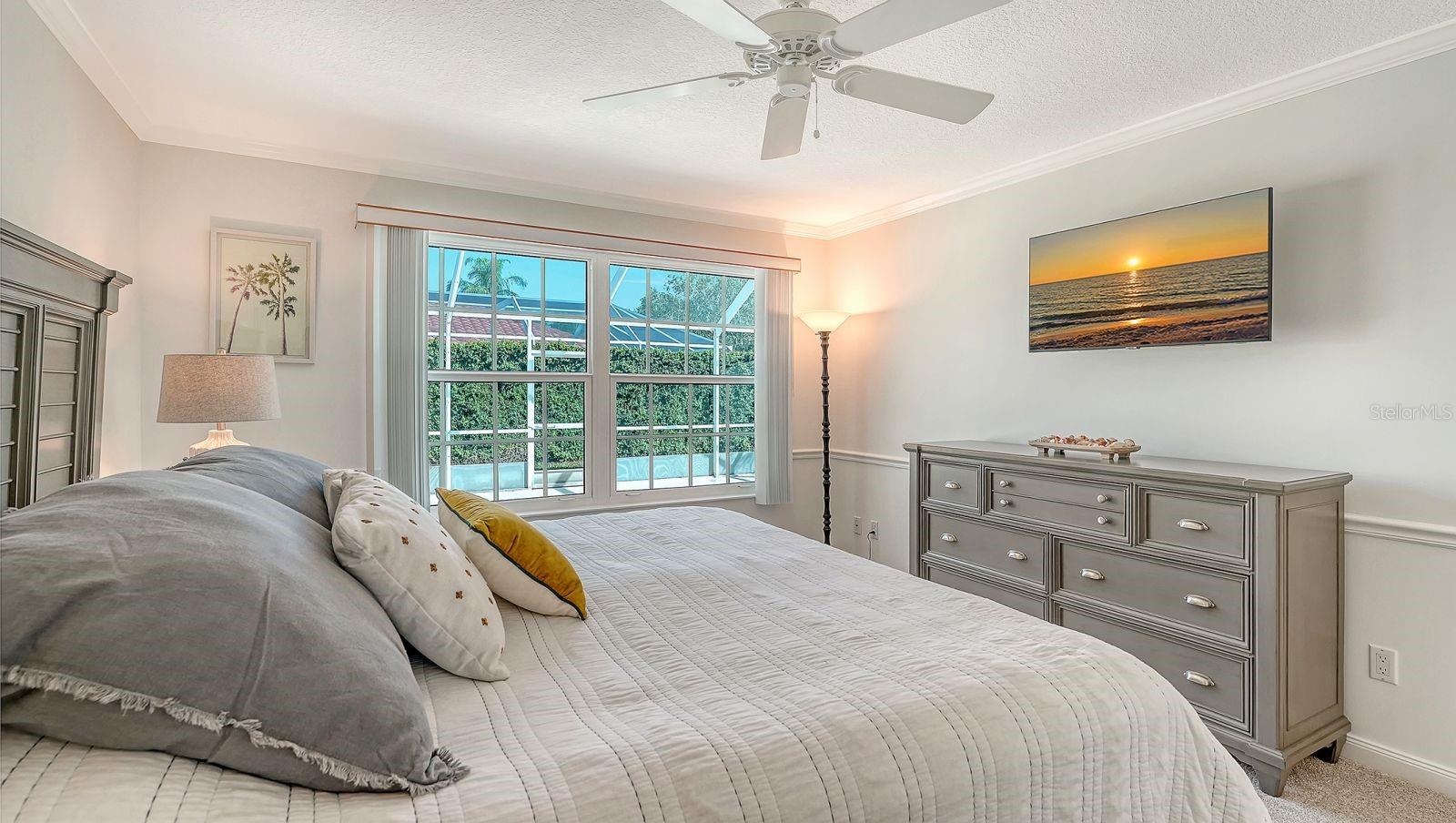 VILLAGEWALK - Residential