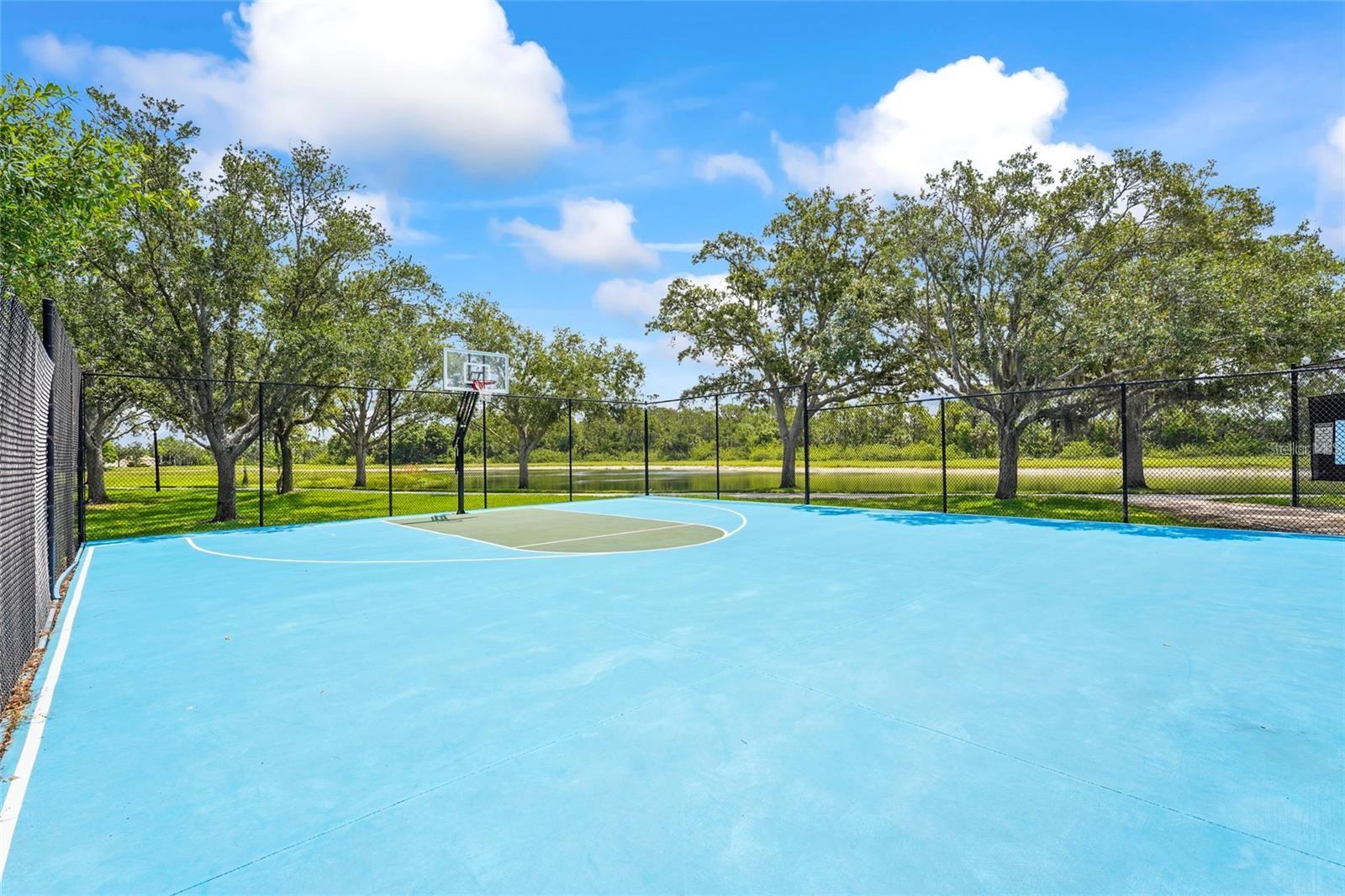 VILLAGEWALK - Residential