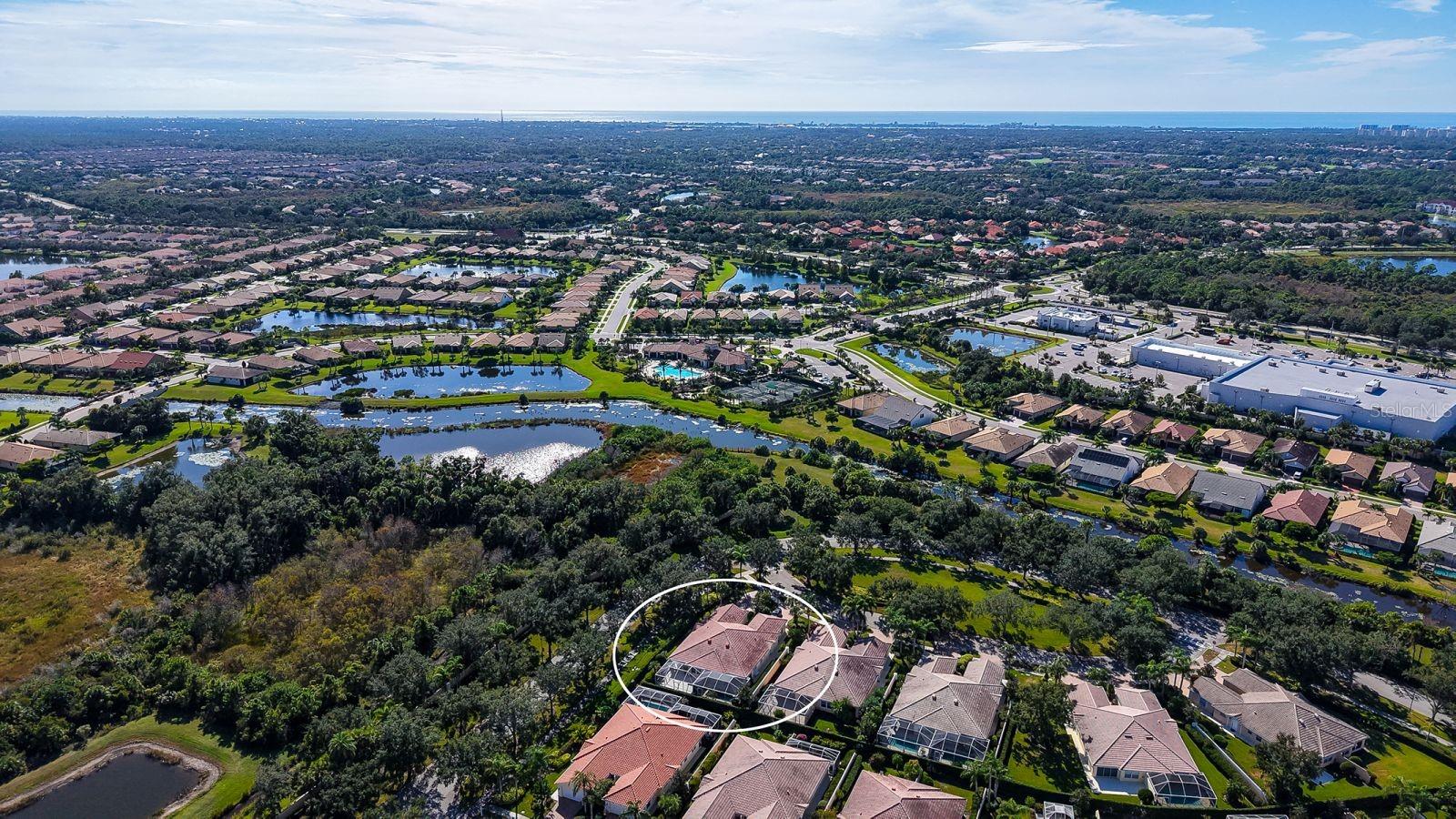 VILLAGEWALK - Residential