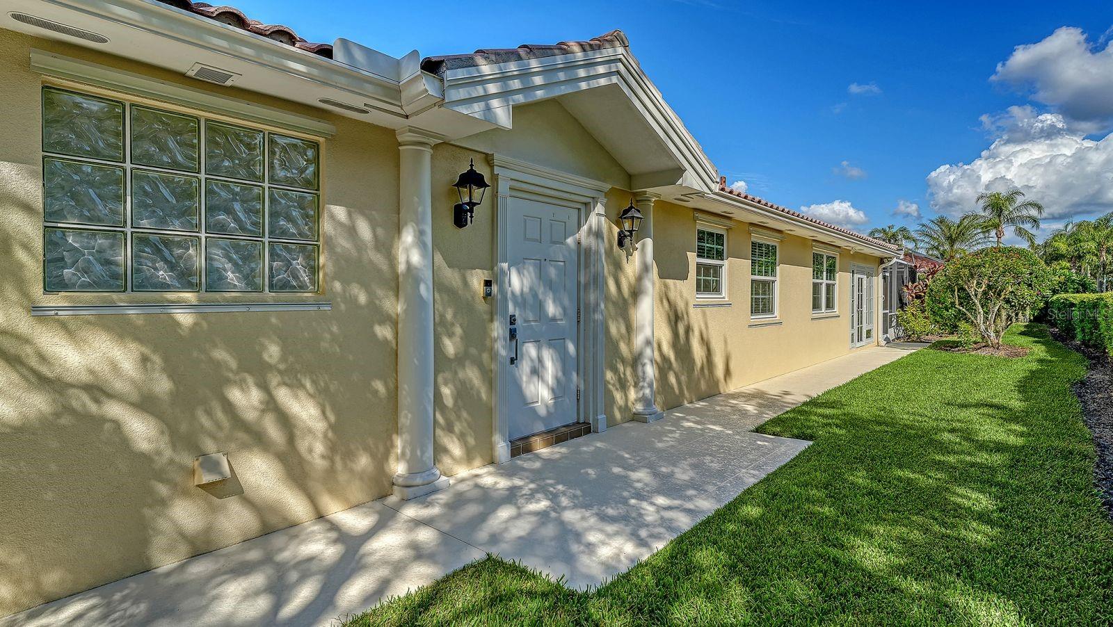 VILLAGEWALK - Residential