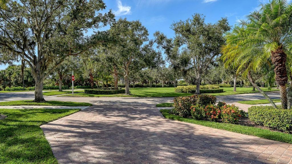 Photo of 8878 Estepona Court, Sarasota, FL 34238 (MLS # A4671255)