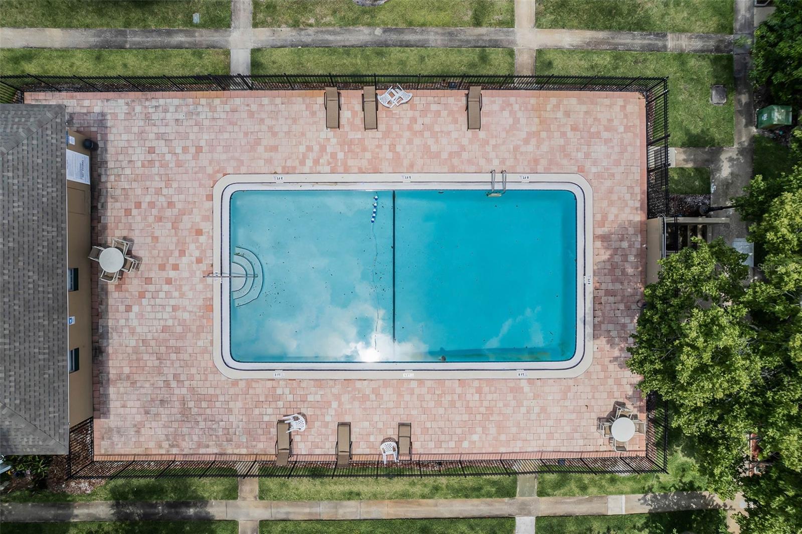 SUMMIT VILLAGE UNIT 3 A CONDO - Residential