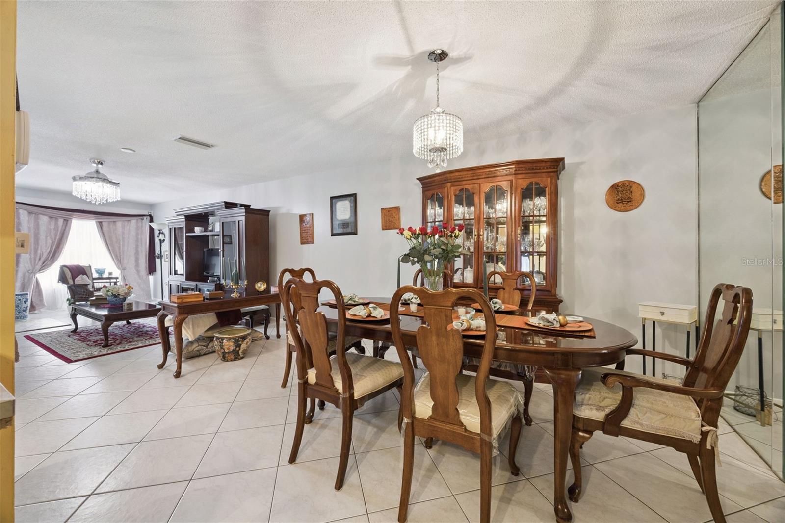 SUMMIT VILLAGE UNIT 3 A CONDO - Residential