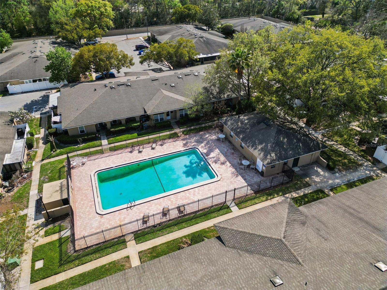 SUMMIT VILLAGE UNIT 3 A CONDO - Residential