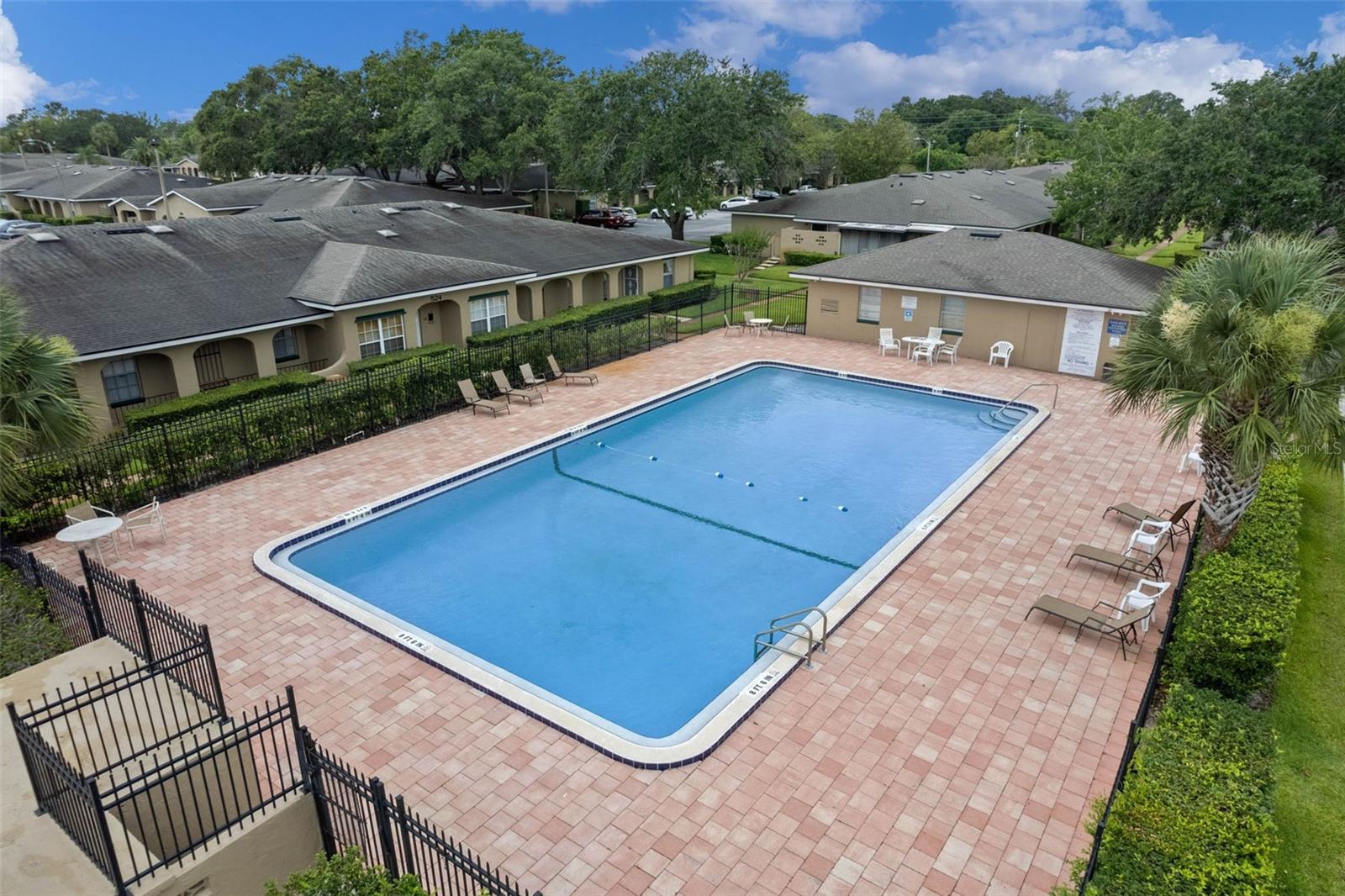 SUMMIT VILLAGE UNIT 3 A CONDO - Residential