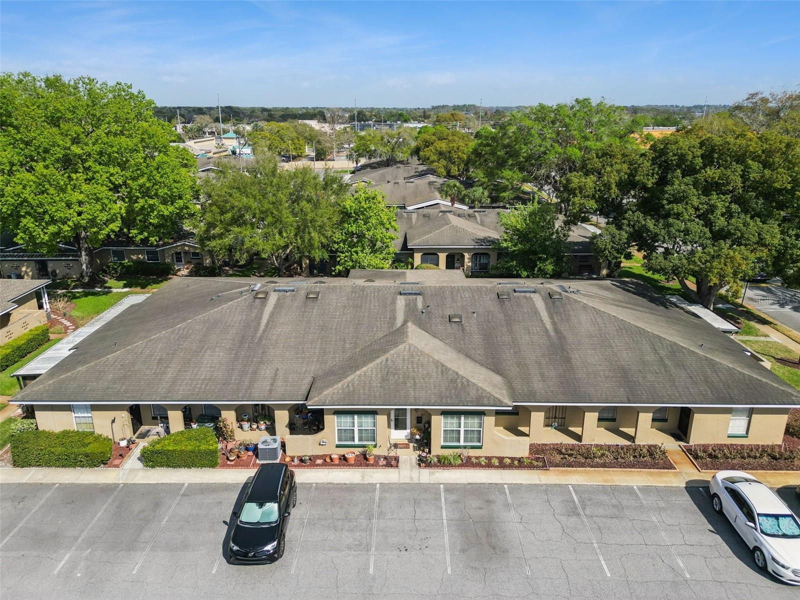 SUMMIT VILLAGE UNIT 3 A CONDO - Residential