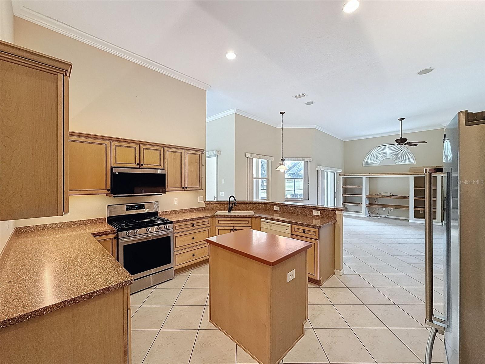 CLEARVIEW ESTATES SECOND ADD - Residential