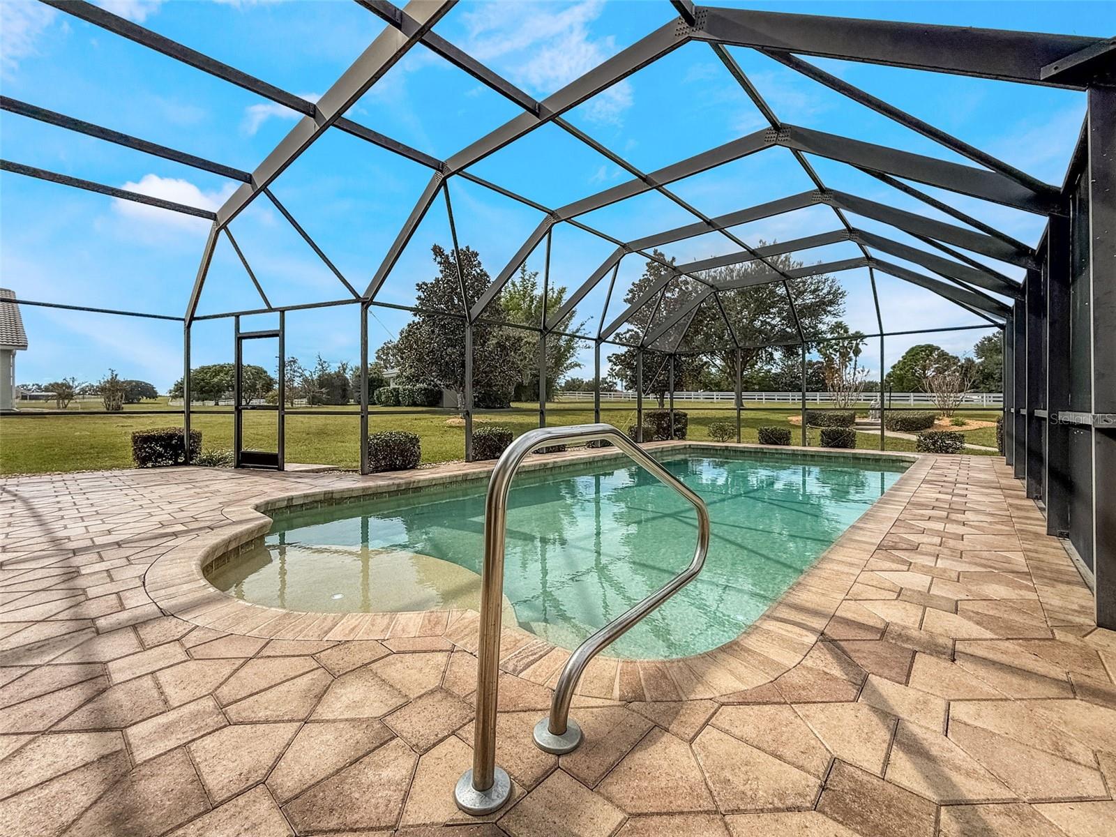 CLEARVIEW ESTATES SECOND ADD - Residential