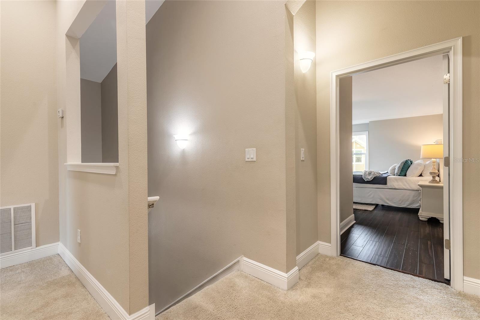 OCEANS 25 - Residential