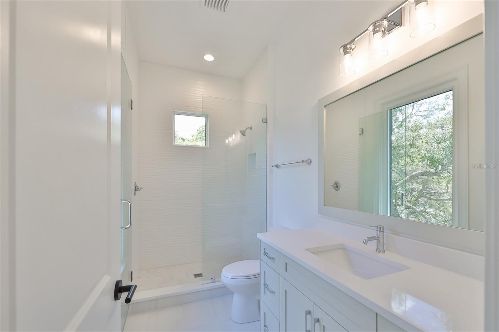 SUNSET PARK - Residential