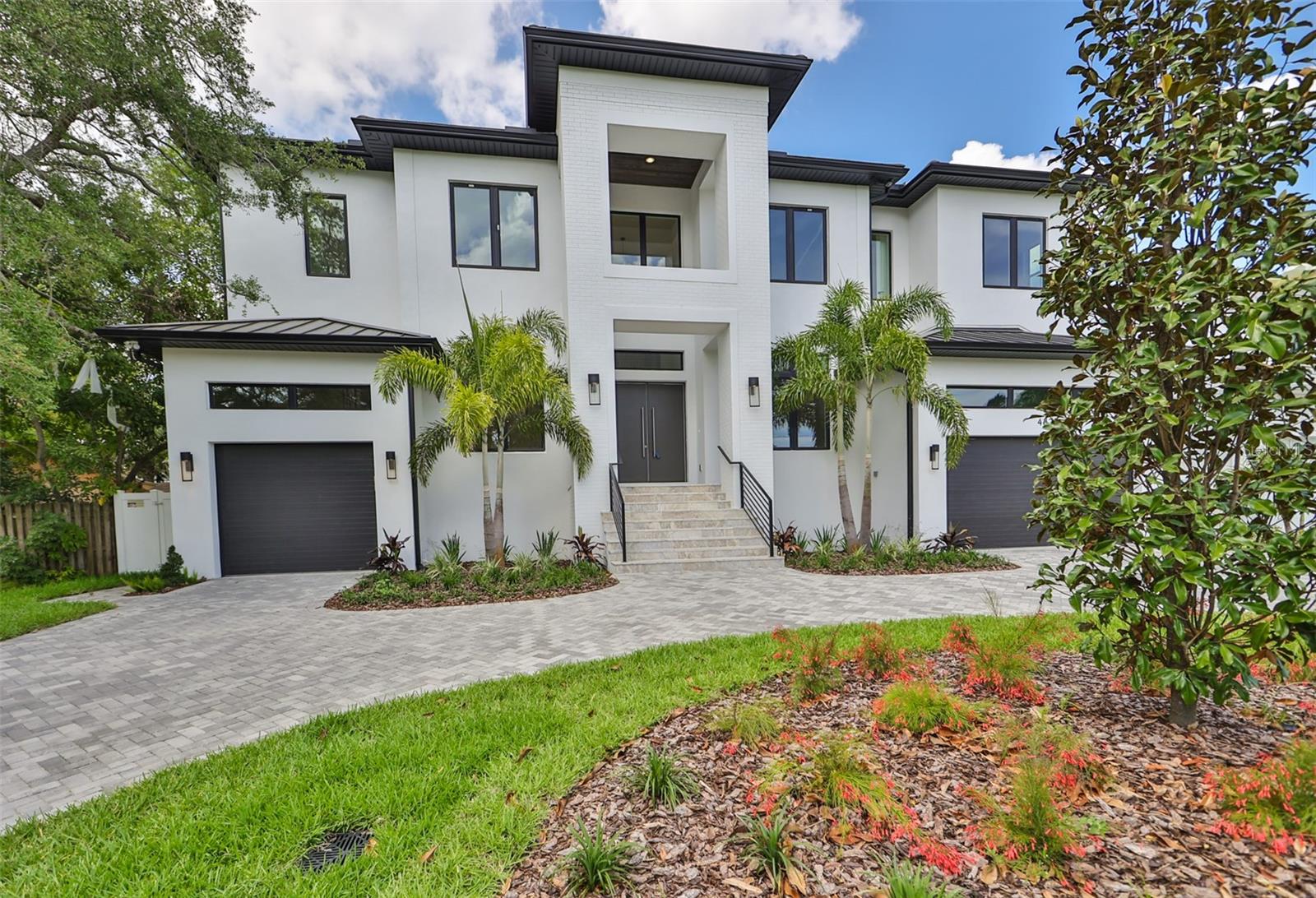 SUNSET PARK - Residential