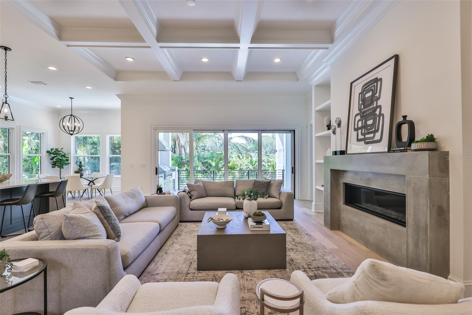 SUNSET PARK - Residential