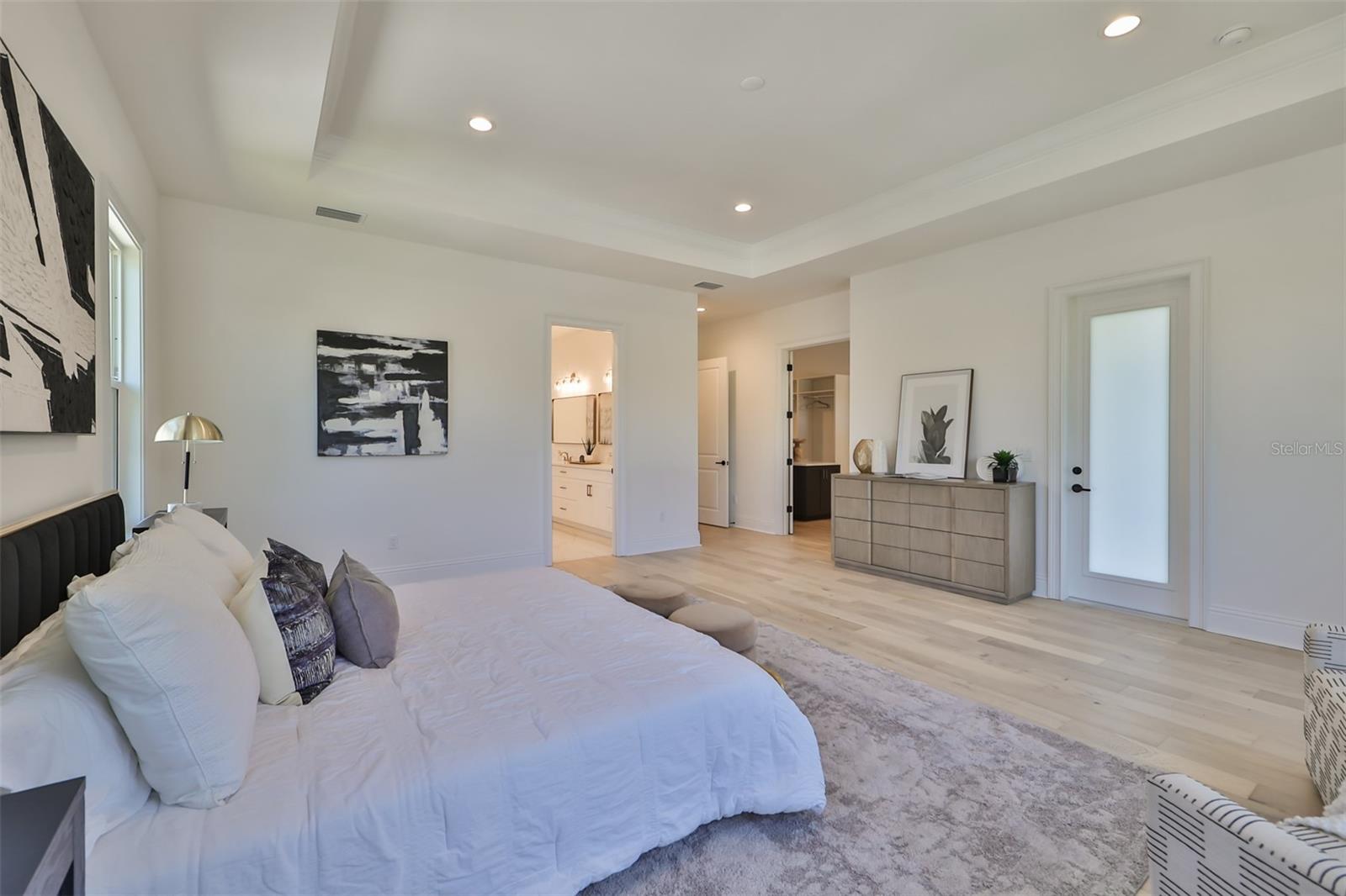 SUNSET PARK - Residential