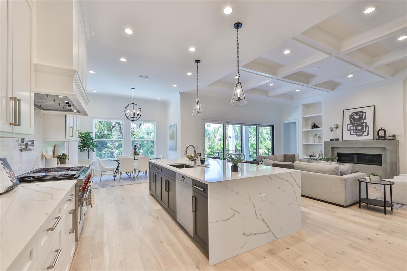 SUNSET PARK - Residential