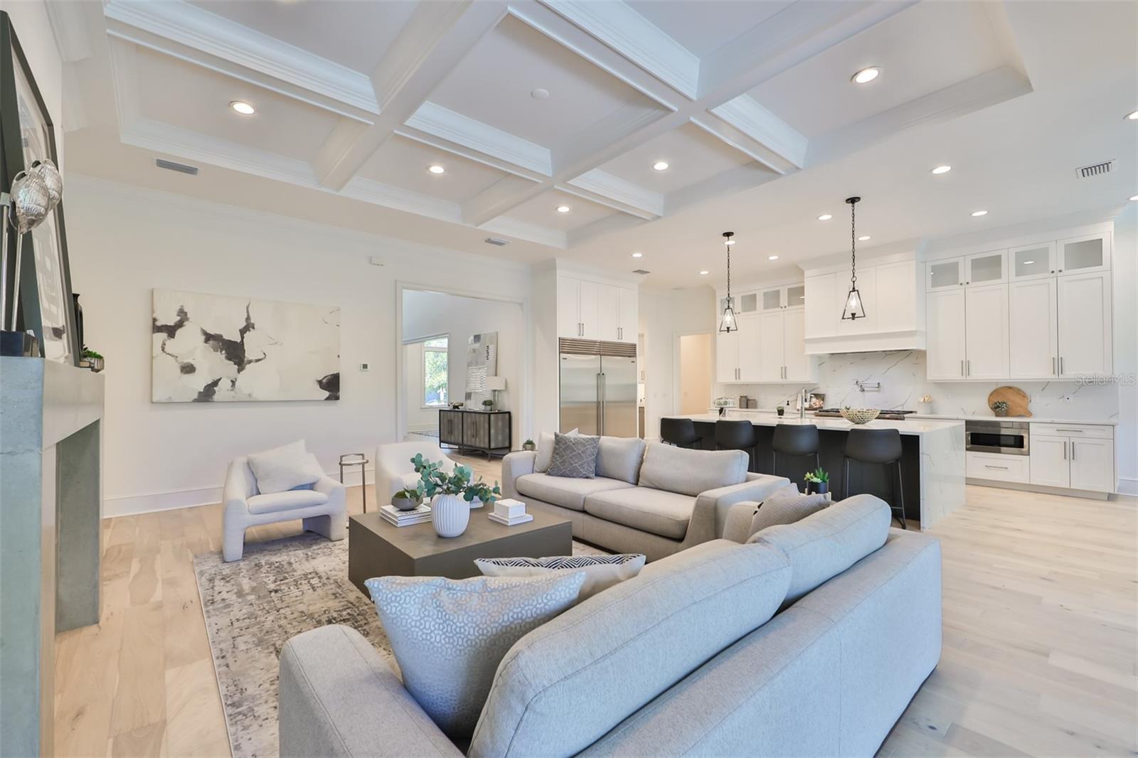 SUNSET PARK - Residential