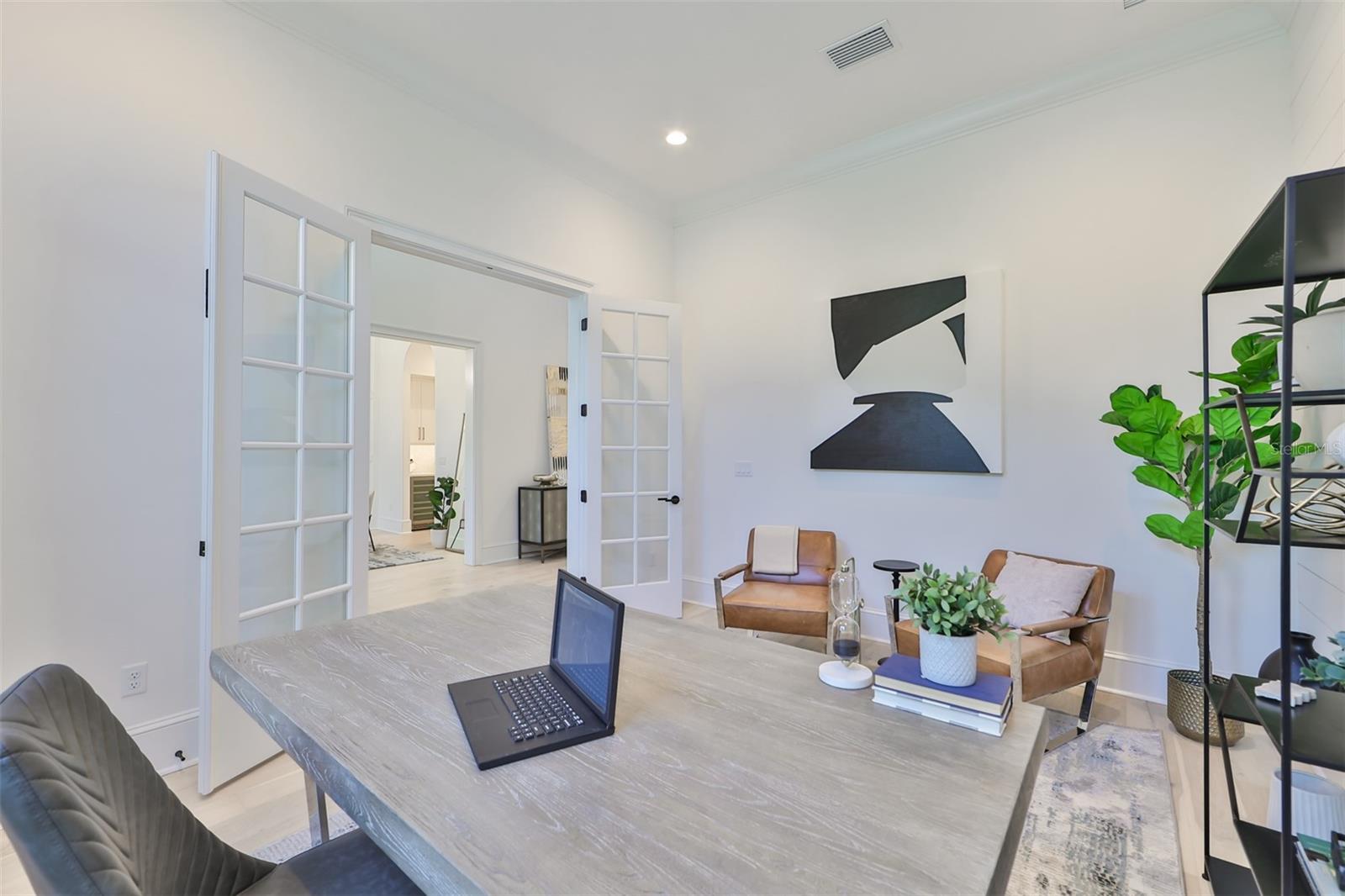 SUNSET PARK - Residential