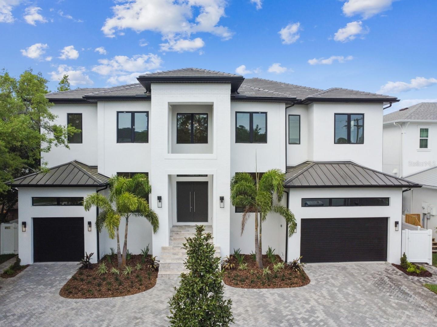 SUNSET PARK - Residential