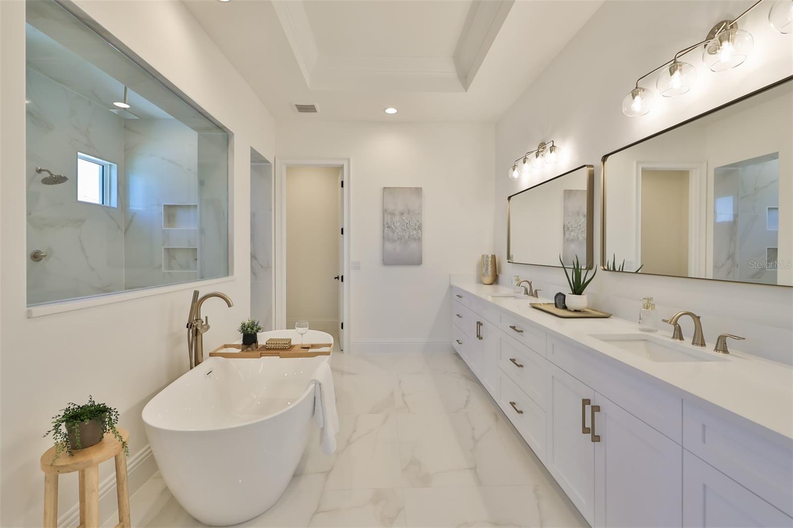 SUNSET PARK - Residential