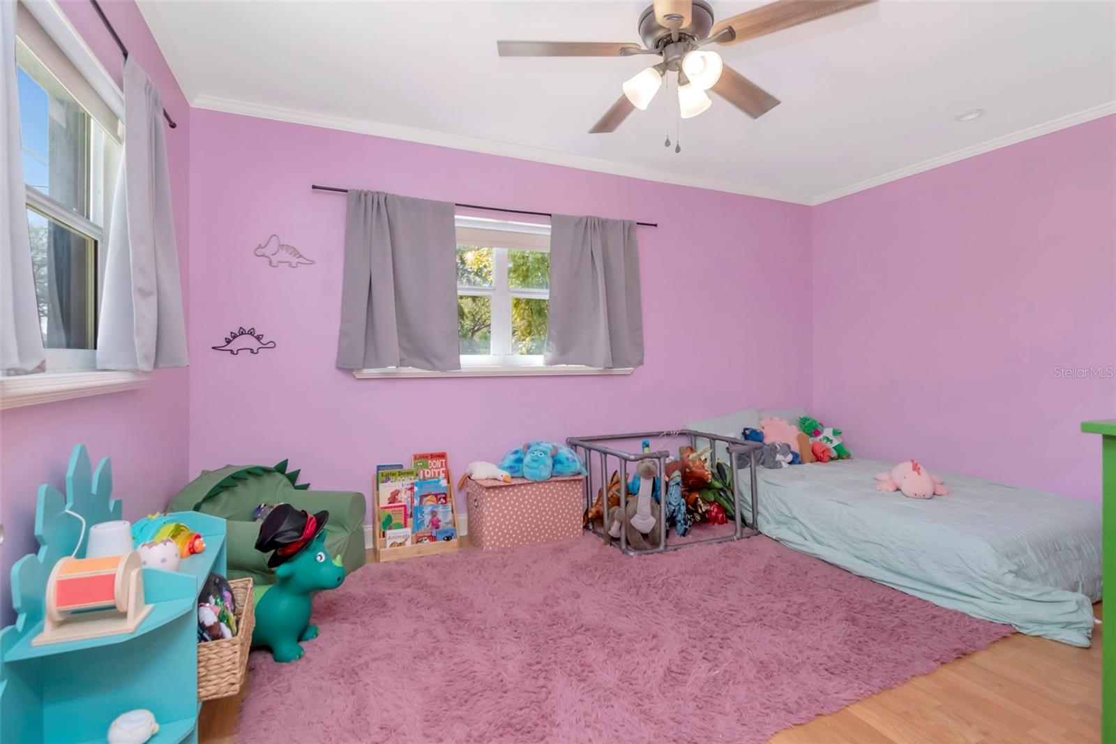 LAKESIDE TERRACE - Residential