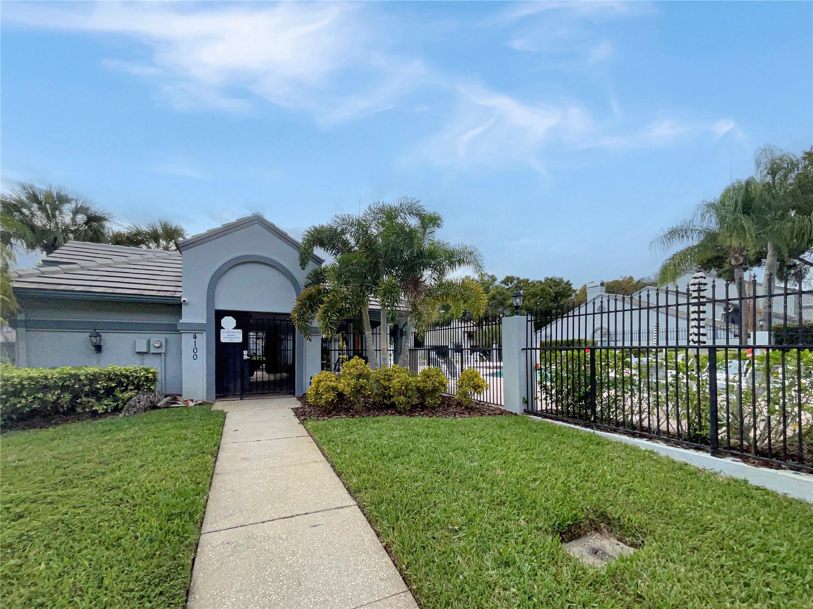 BRENTWOOD PARK - Residential