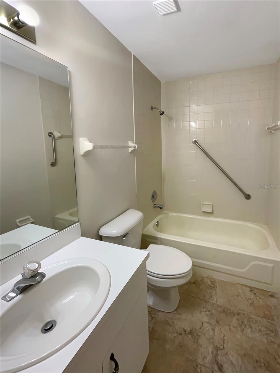 BRENTWOOD PARK - Residential