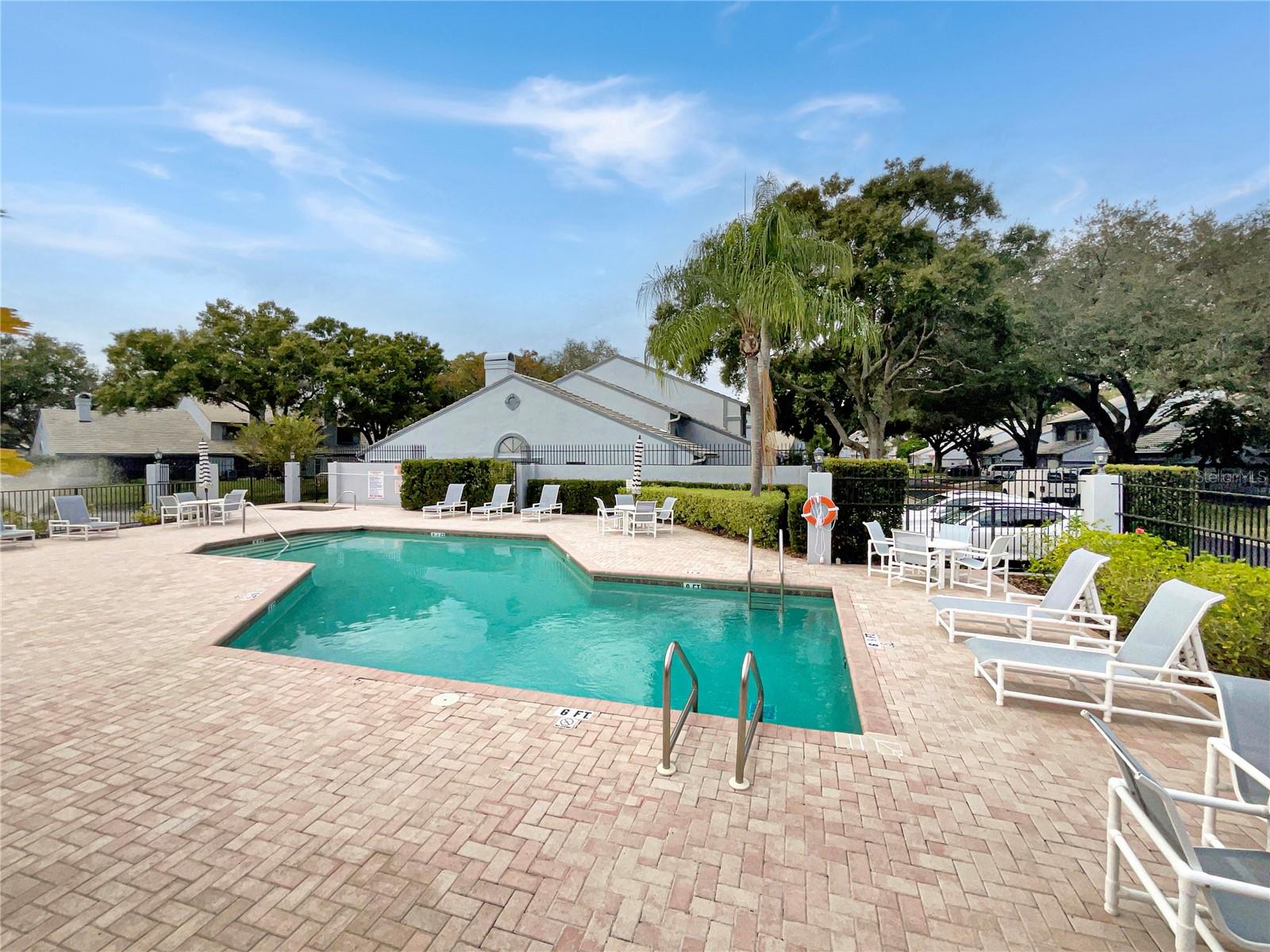 BRENTWOOD PARK - Residential