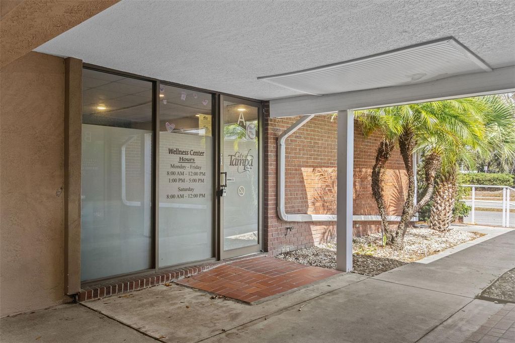 Photo of 413 Robertson St, Brandon, FL 33511 (MLS # TB8482423)