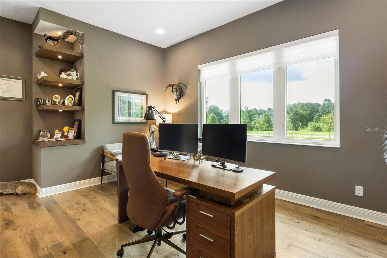 OAKMONT - Residential