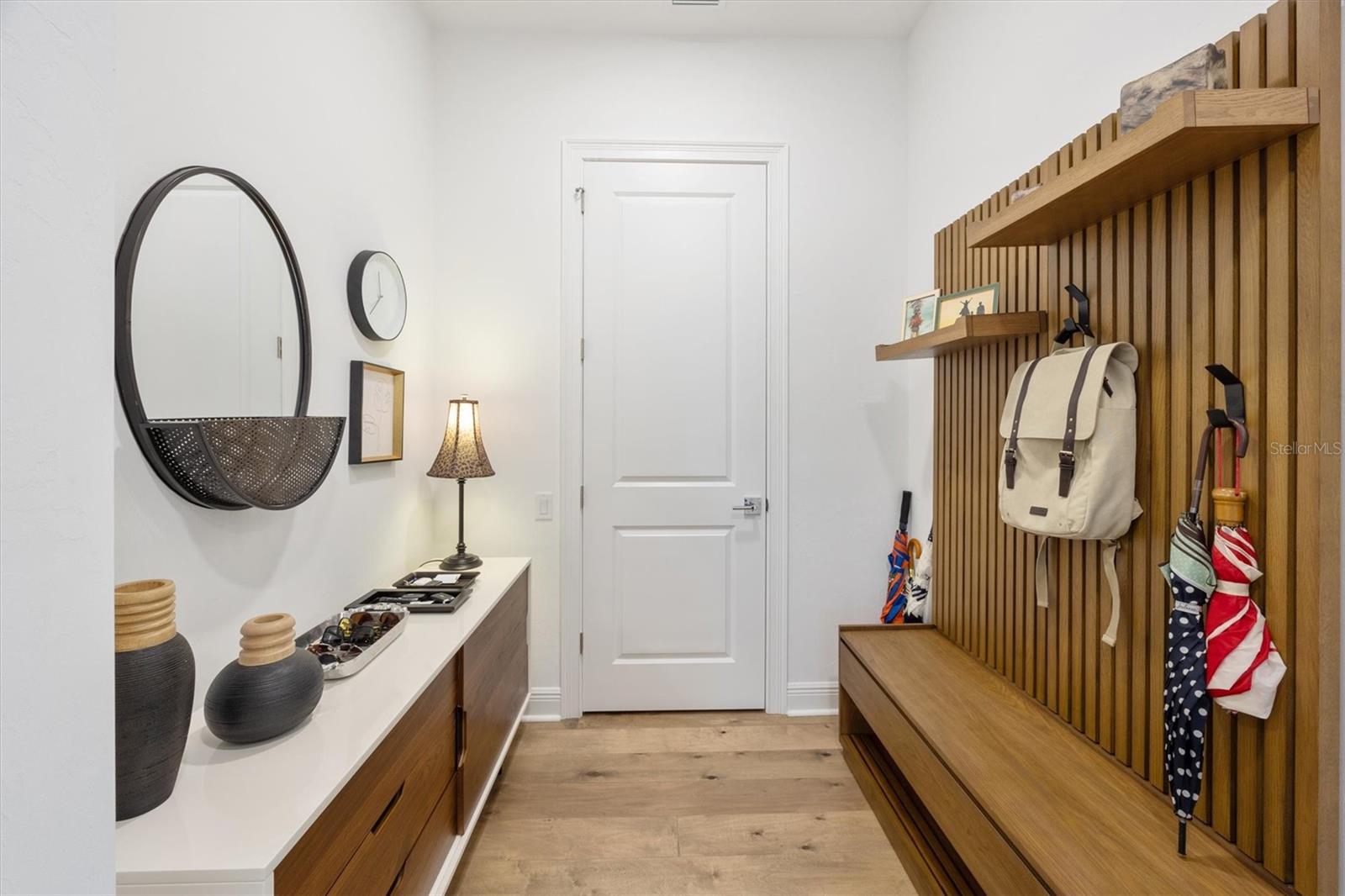 OAKMONT - Residential