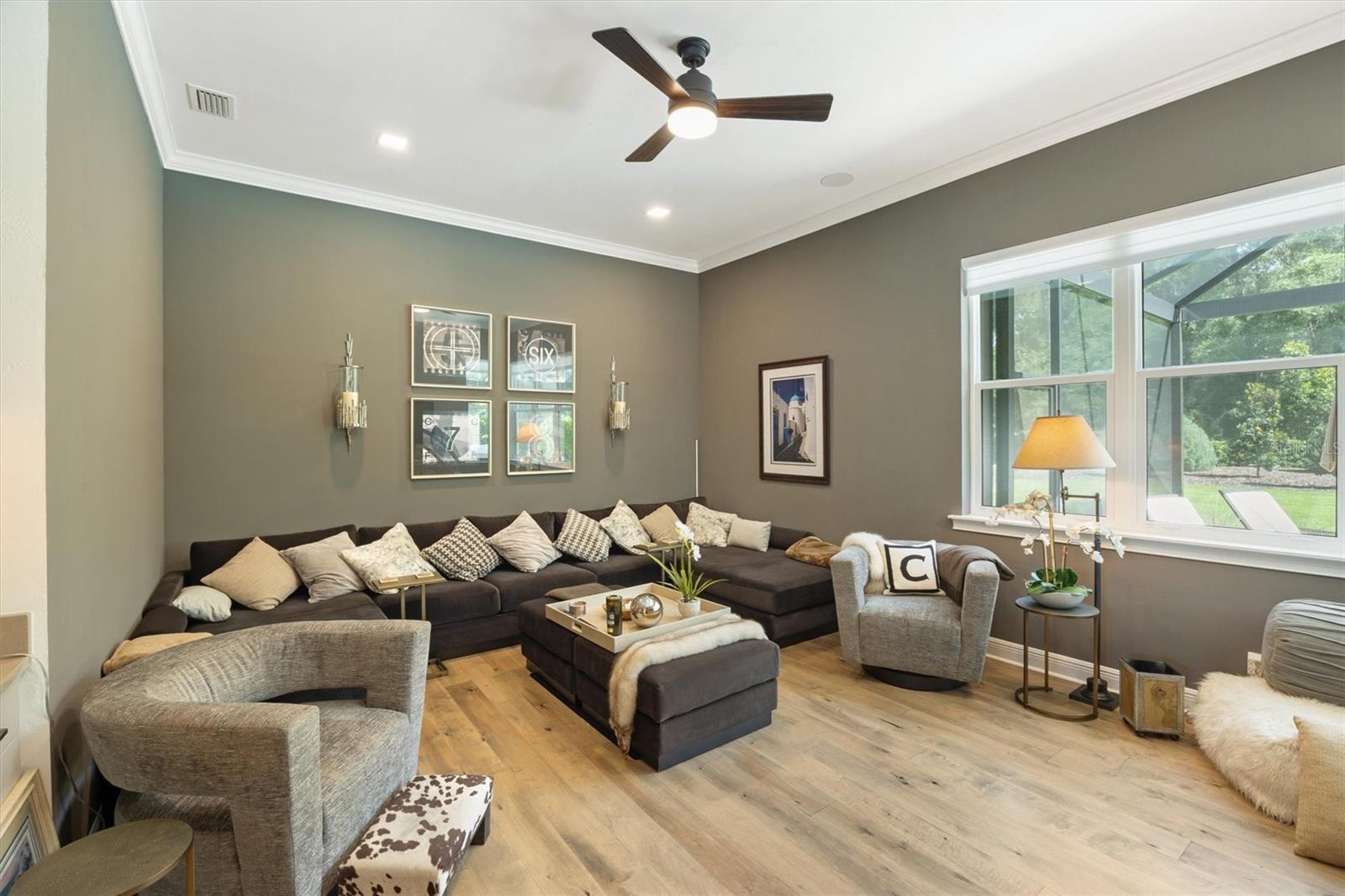 OAKMONT - Residential