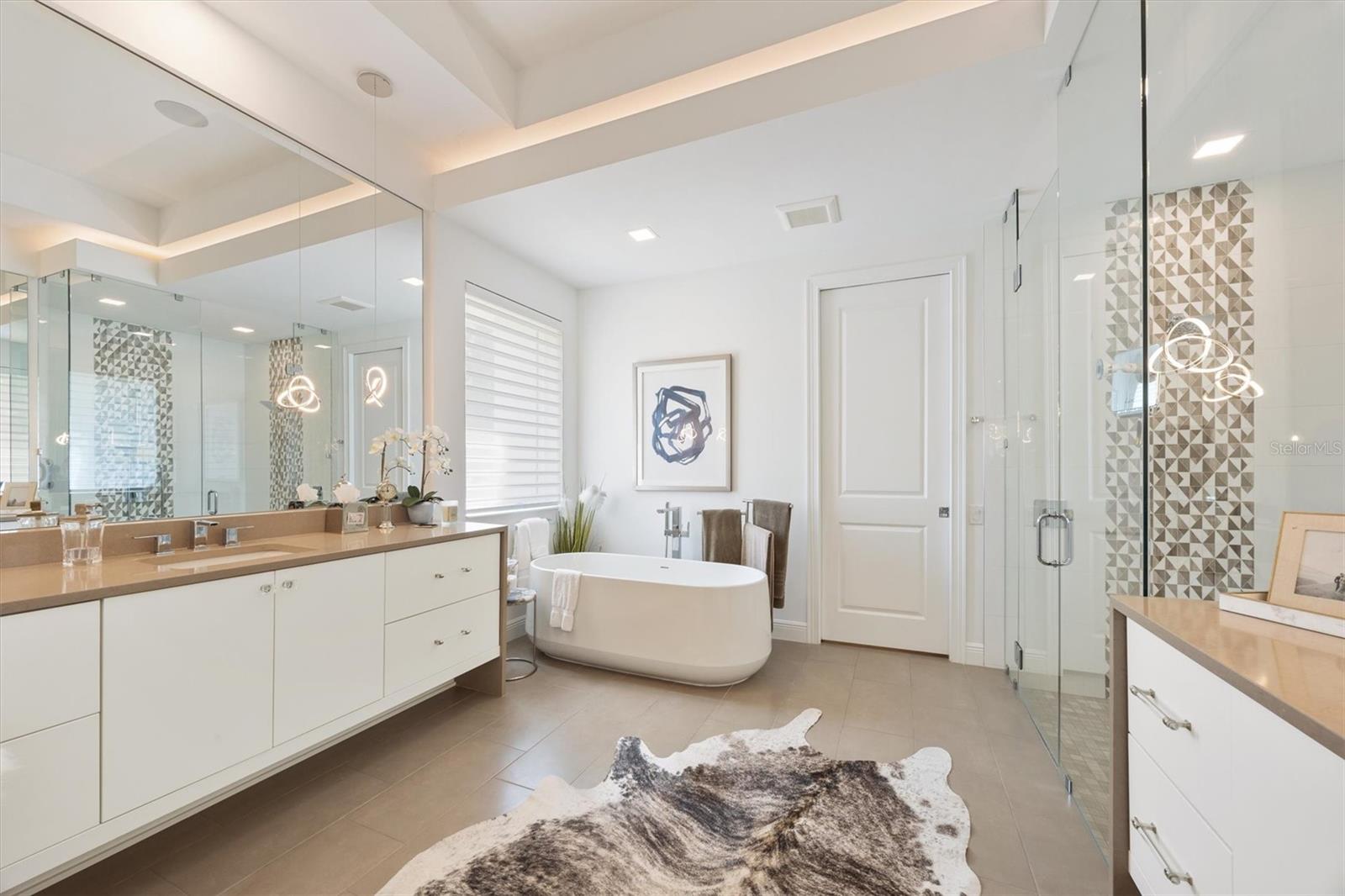 OAKMONT - Residential