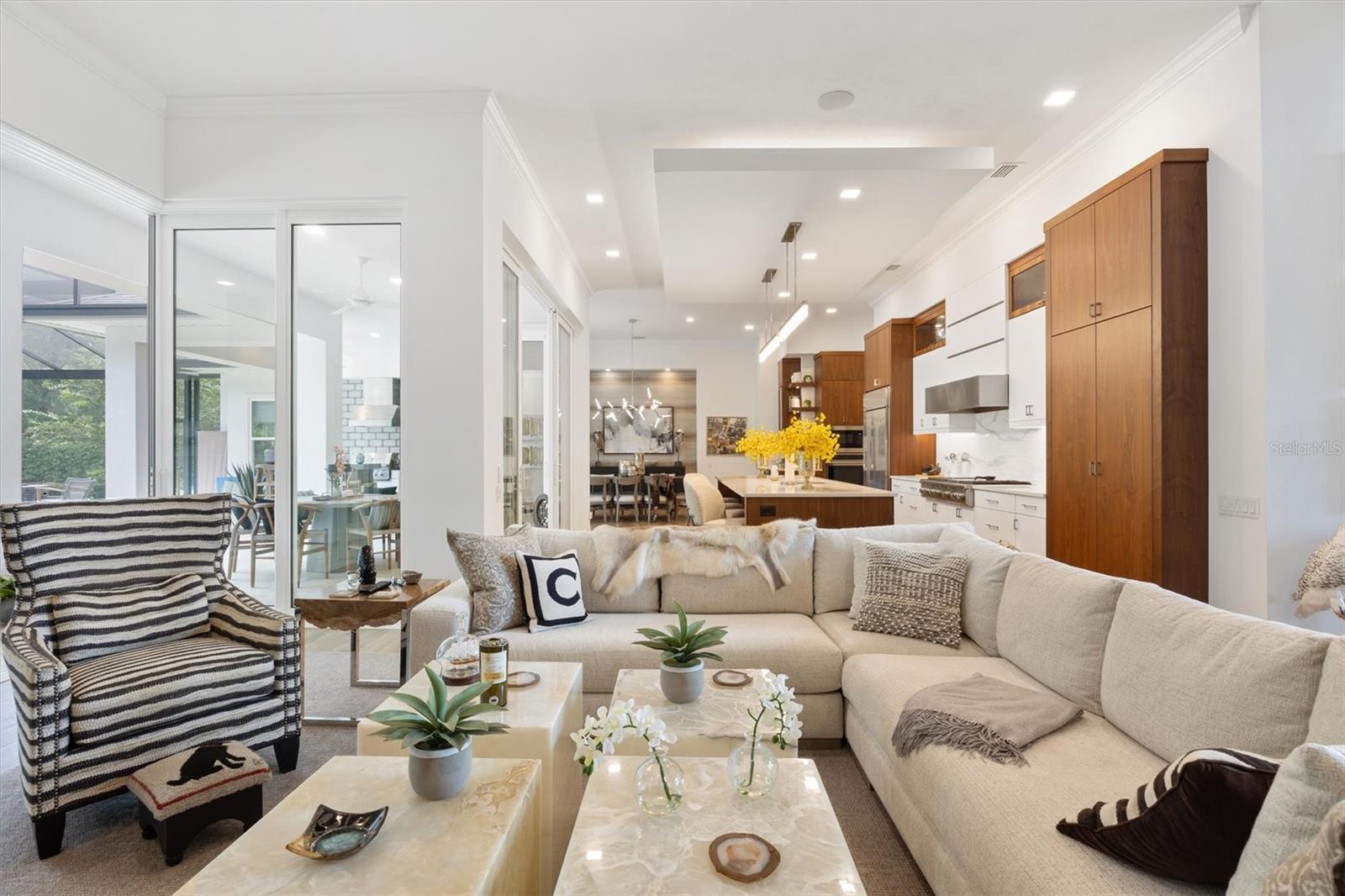 OAKMONT - Residential