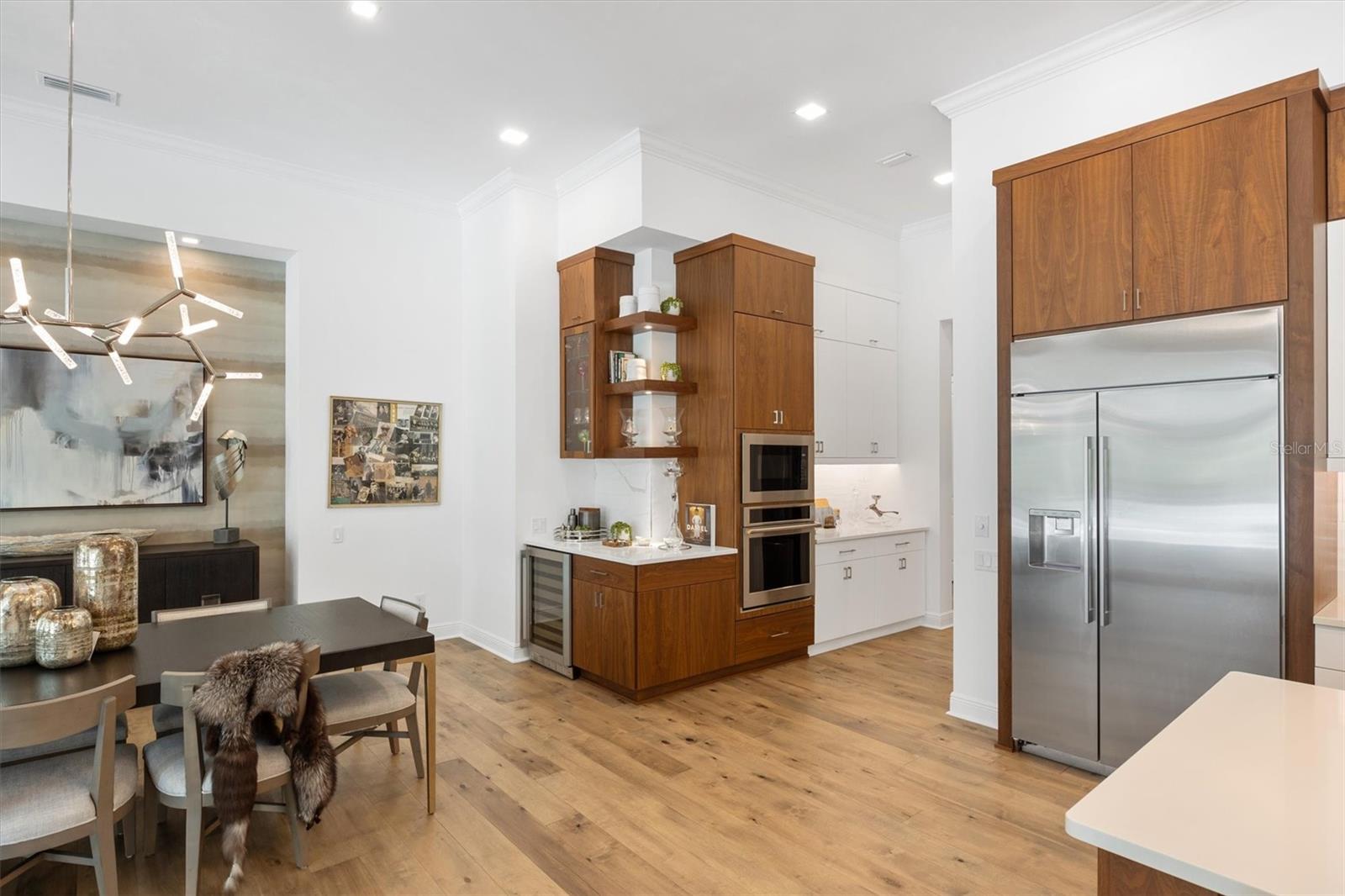 OAKMONT - Residential