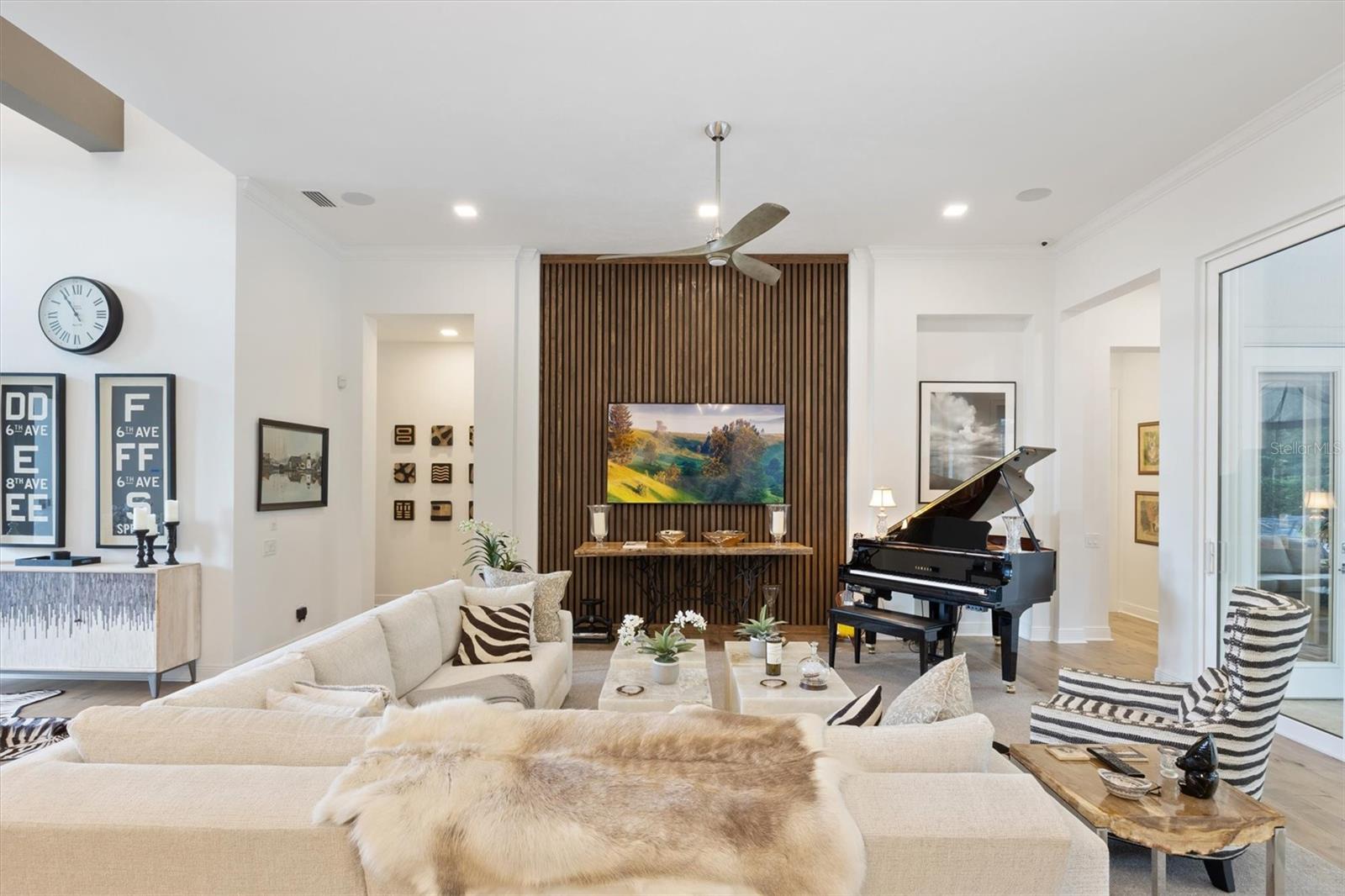 OAKMONT - Residential