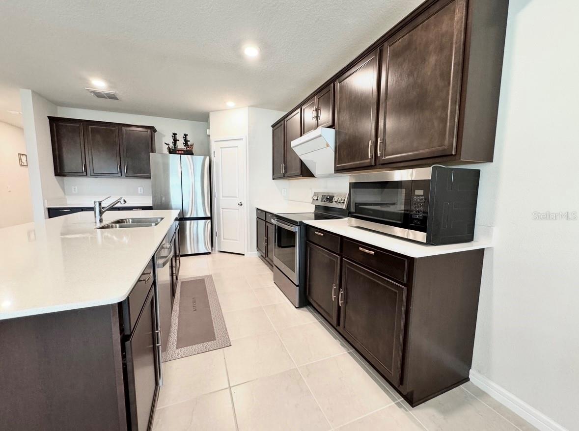 3823 SPRUCE CREEK DRIVE