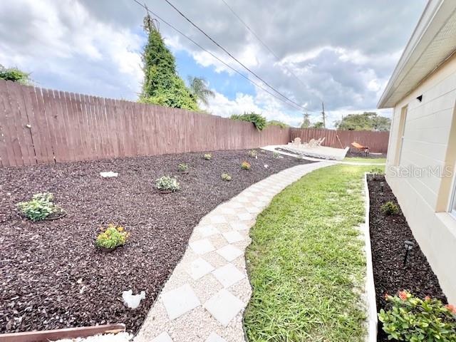 DELTONA LAKES UNIT 36 - Residential Lease