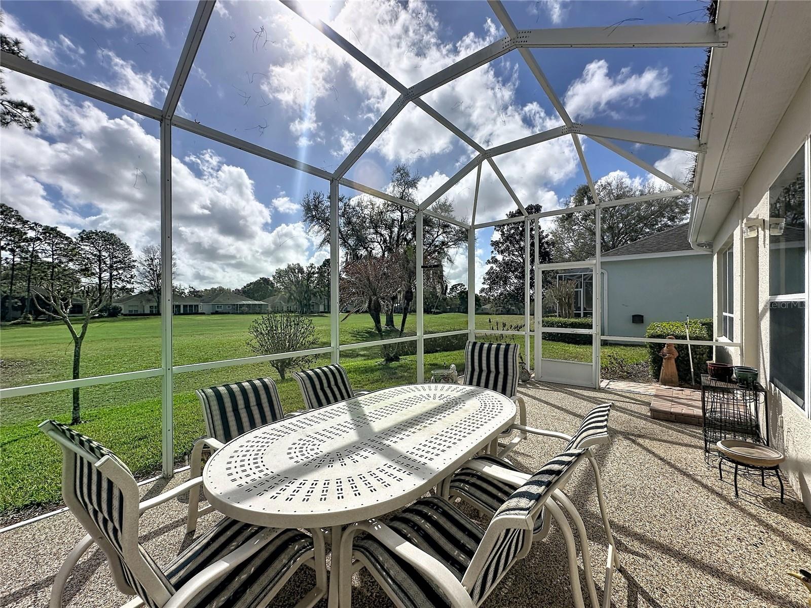 KINGS RIDGE - Residential