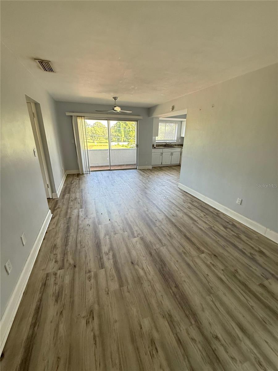 DREW GARDEN APTS - Residential Lease