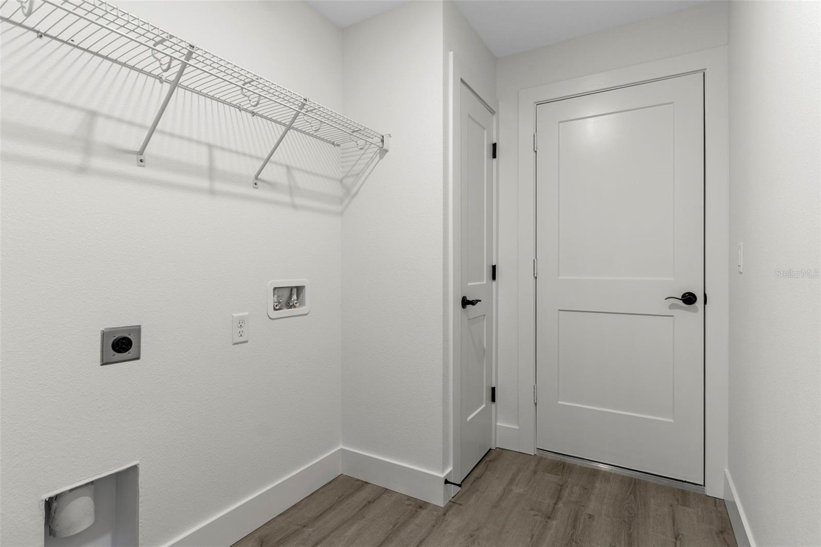 ROYAL HIGHLANDS - Residential