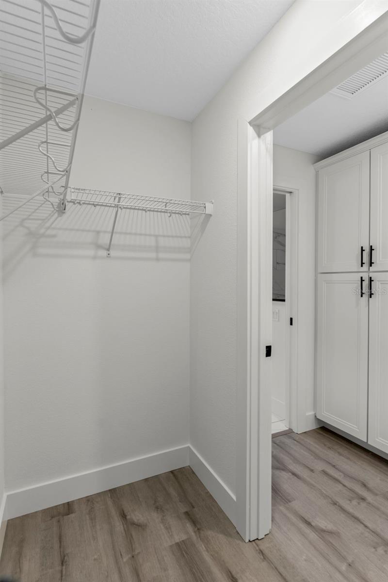 ROYAL HIGHLANDS - Residential